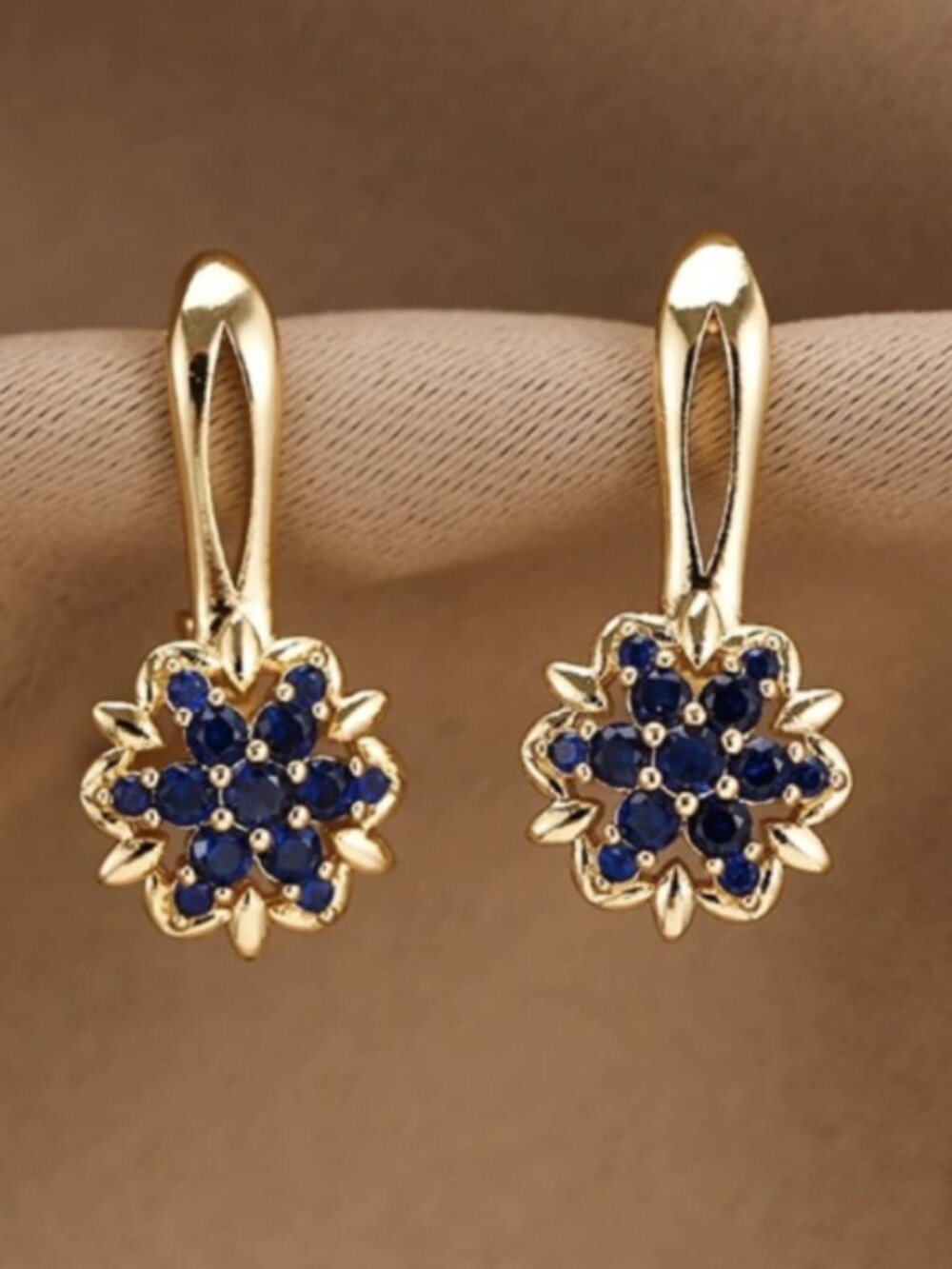 Earrings Blue Sapphire Cubic Zirconia Drop Earrings English Lock Classic Elegant